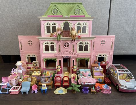 loving family dolls house 6