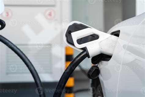 E-mobility, Electric vehicle charging, Electric car charging station ...