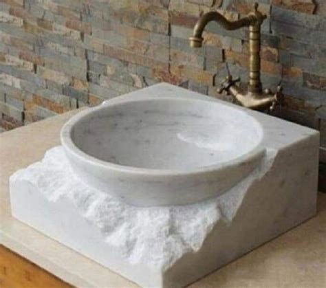 Floor Mounted Glossy Finish Stone Round Wash Basin For Hand And Face