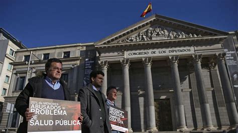 Los Supervivientes Abusos Sexuales En La Iglesia De Madrid