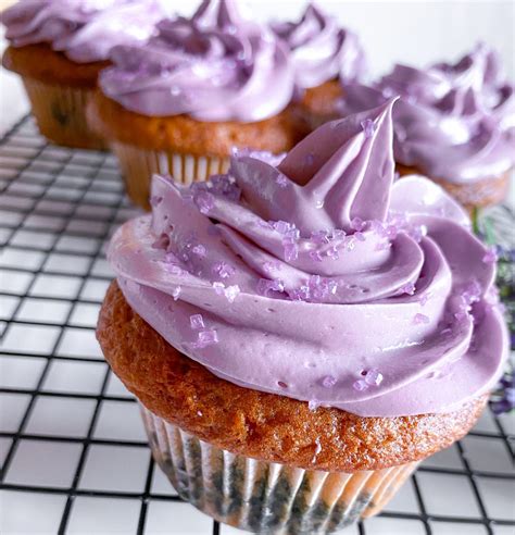 Lavendel Cupcakes Jaly S Bakery Muffins Cupcakes