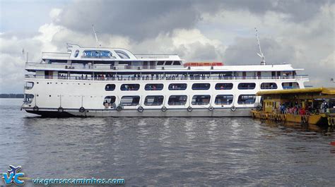 Viagem De Barco Pelo Rio Amazonas De Manaus A Santar M Viagens E