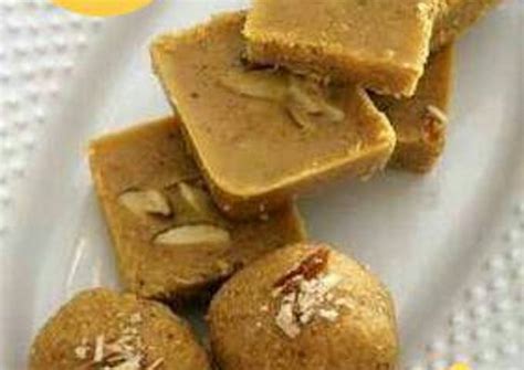 Besan Nariyal Barfi Laddoo Recipe By Mohini Tiwari Cookpad