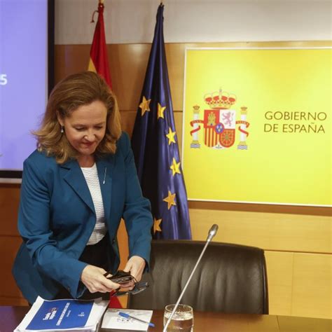 El Govern Espanyol Rebaixa Del Al La Previsi De Creixement De