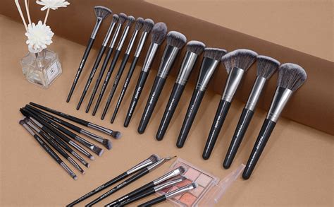 Make Up Pinsel Set Maange Professionelles 25 Pcs Pinselset Makeup Kosmetikpinsel Foundation