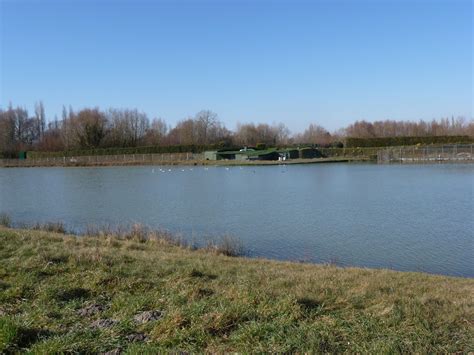 Marais Et Huttes Vendre