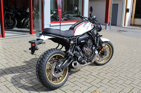 Motorrad Yamaha Xsr Xtribute Tech Black Aktionspreis Xsr