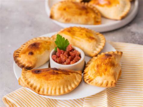 Empanadillas de atún al horno receta fácil y sana PequeRecetas