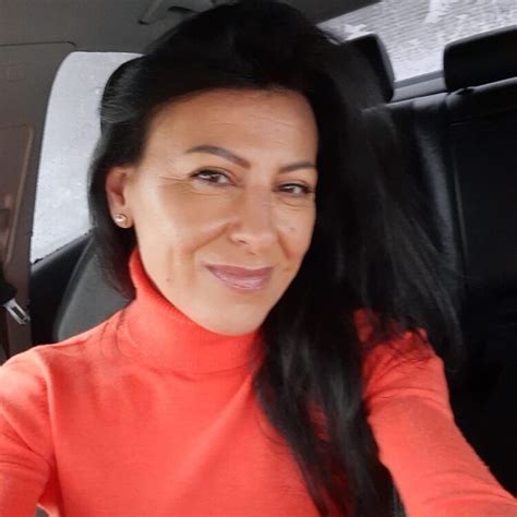 Hot Sexy Irena Pencheva Bikini Pics