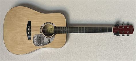 Taylor Swift signed acoustic guitar. PSA authenticated | EstateSales.org