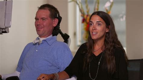 Former NFL Player Steve Gleason, Wife Open Up on His ALS Battle as ...