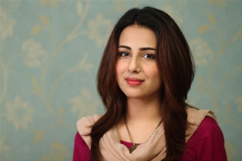 Pin By Mirxa Ghani On Ushna Shah Indian Beauty Beauty Hot Actresses
