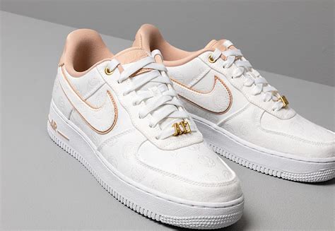 Wmns Air Force 1 07 Lx White Bio Beige White Metallic Gold Nike Lyst