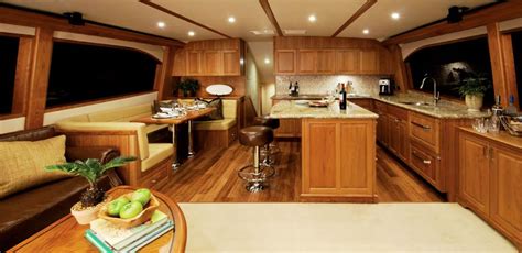 Hatteras Yachts For Sale In San Diego - Ballast Point Yachts