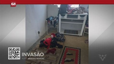 Vídeo G1 em 1 Minuto Santos Jovens invadem casa e são flagrados