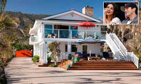 Ashton Kutcher Y Mila Kunis Estrenan Casa En La Playa Descubre Qué