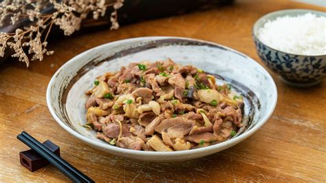 Stir Fried Pork with Mushrooms - The MeatMen