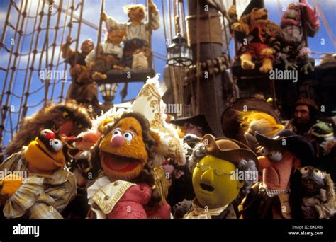 Muppet Treasure Island 1996 Lew Zealand Hi Res Stock Photography And