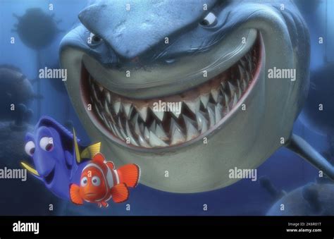 Finding Nemo Dory, Marlin & Bruce Stock Photo - Alamy