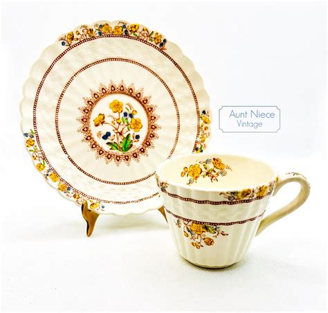 Vintage Copeland Spode Buttercup Demitasse Or Espresso Yellow Red Blue