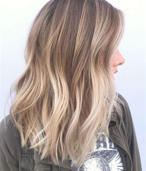 Cool And Neutral Blonde Balayage Highlights Blonde Balayage