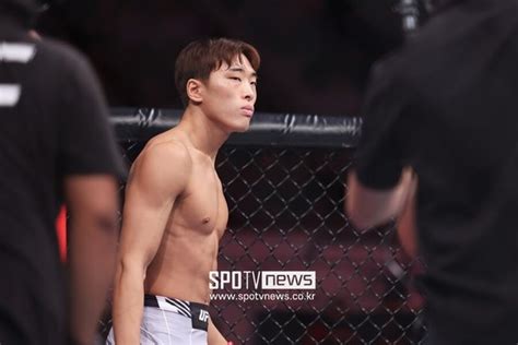 단독 스팅 최승우 Ufc 2연승 도전4월 7일 프랑스 신성과 대결 네이트 스포츠