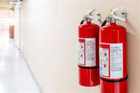 Office Fire Extinguisher at ₹ 750 | Mobile Fire Extinguisher in Mumbai ...