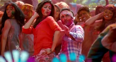 Bollywood Holi Songs इन एवरग्रीन गानों के बिना अधूरी है होली की मस्ती