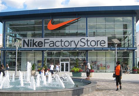 A Nike Outlet Is Coming To New York City in April - SneakerNews.com