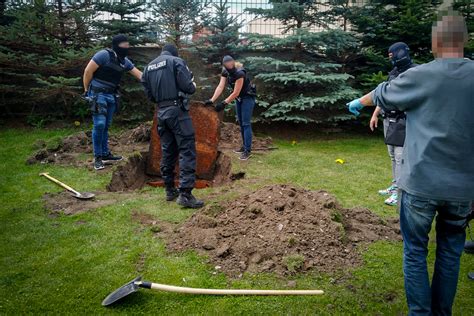 Rozwi Zana Sprawa Brutalnego Usi Owania Wymuszenia Rozb Jniczego