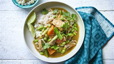 Slow Cooker Thai Green Chicken Curry Recipe Bbc Food