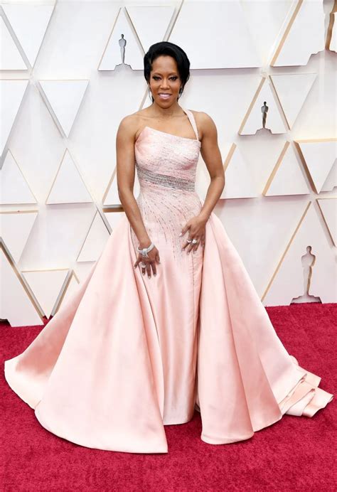 The Best Dressed Celebrities At The 2020 Academy Awards Nice Dresses