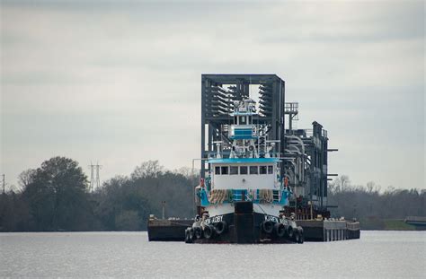 Projects: Canal Barge on the Rivers of Louisiana - Lindsey Janies ...