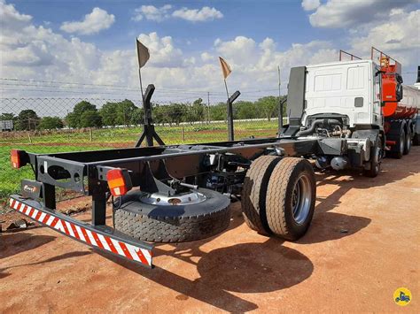 Caminhao Iveco Tector Km Venda Ravel Trucks