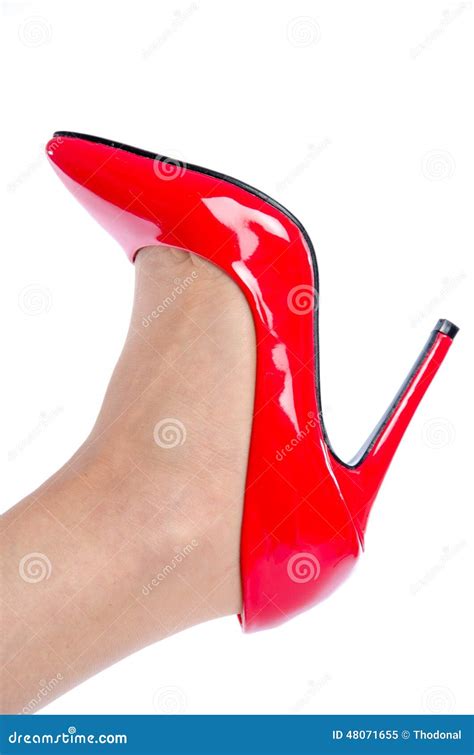 Femme Portant Les Chaussures Rouges De Talon Haut Image Stock Image