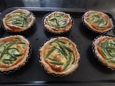 TARTELETTES AUX ASPERGES SAUVAGES ET BACON Cuisine Contrôlée