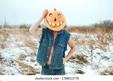 552 Masquerade Mask Naked Body Images Stock Photos Vectors Shutterstock