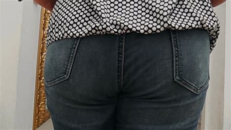 Jeans And Pantyhose MP Amateur Housewife With Huge Tits Clips Sale