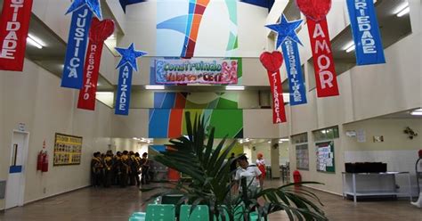 Escola Estadual de Tempo Integral Gláucio Gonçalves CETI Parintins