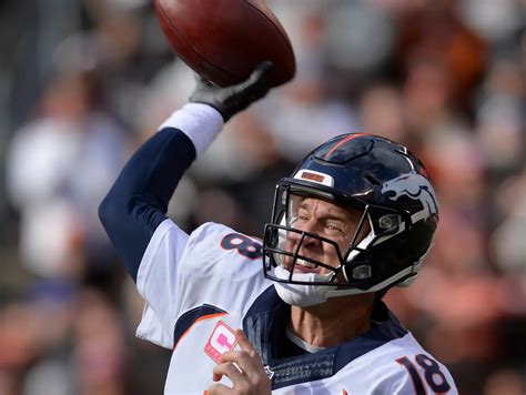 Peyton Manning to speak at Middle Tennessee awards event | USA TODAY Sports