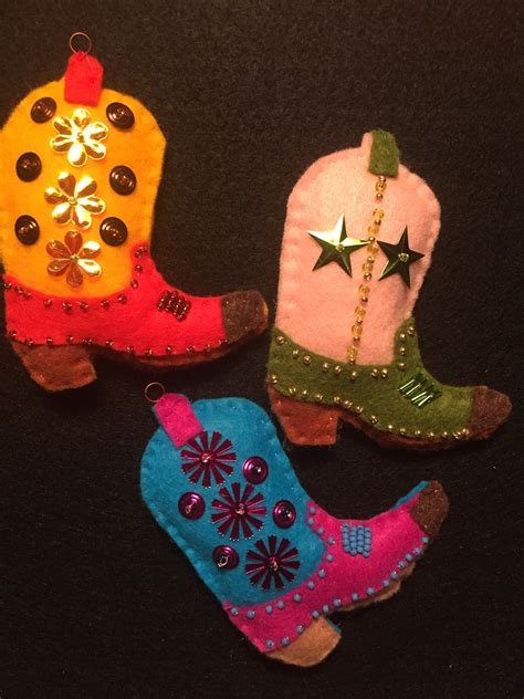 Felt Cowboy Boot Ornaments Felt Crafts Christmas Felt Ornaments Diy