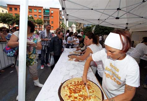 Conto Alla Rovescia Arriva La Festa Della Focaccia Di Recco Pianeta Pane