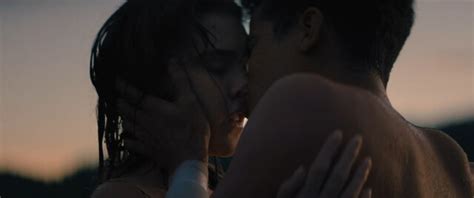 Nude Video Celebs Talia Ryder Sexy Hello Goodbye And Everything In Between 2022