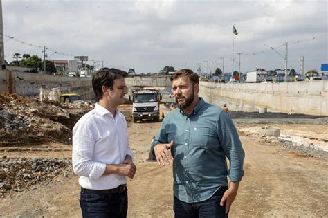 Eduardo Pimentel Vistoria Obras Do Lote Da Linha Verde De Curitiba