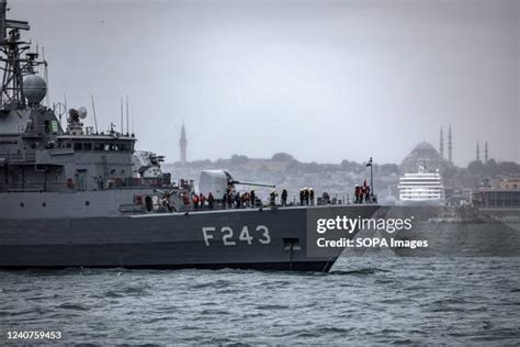 3828 Turkish Naval Ship Stock Photos High Res Pictures And Images