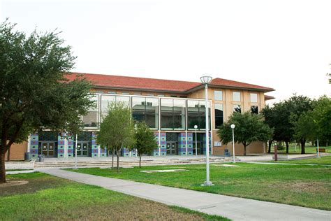 Texas Aandm International University