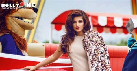 Latest Celebrity Pictures Indian Sexy Actress Gallery Hot Twinkle