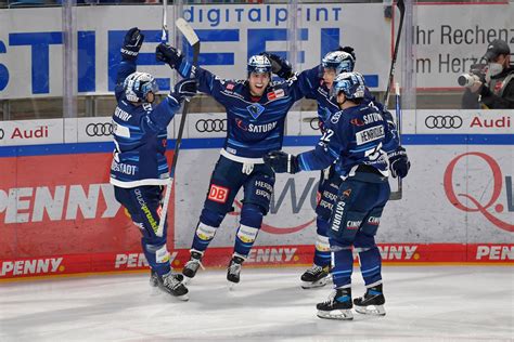 Volle Ausbeute Gegen Den Aufsteiger Profis Erc Ingolstadt