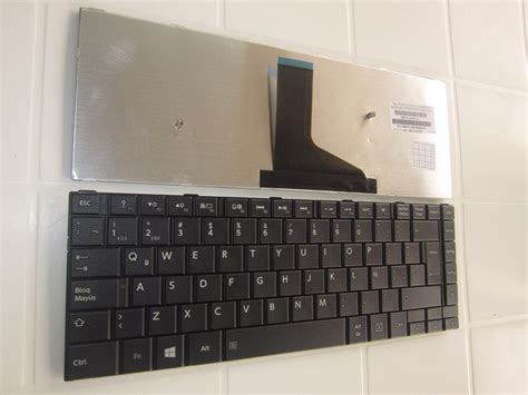 Teclado Laptop Toshiba C40 C40d C45 C45d Nuevo En Español S 80 00