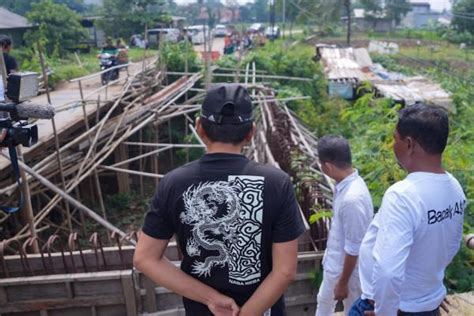 Tahun Jembatan Penghubung Purwakarta Subang Rusak Kdm Siap Perbaiki